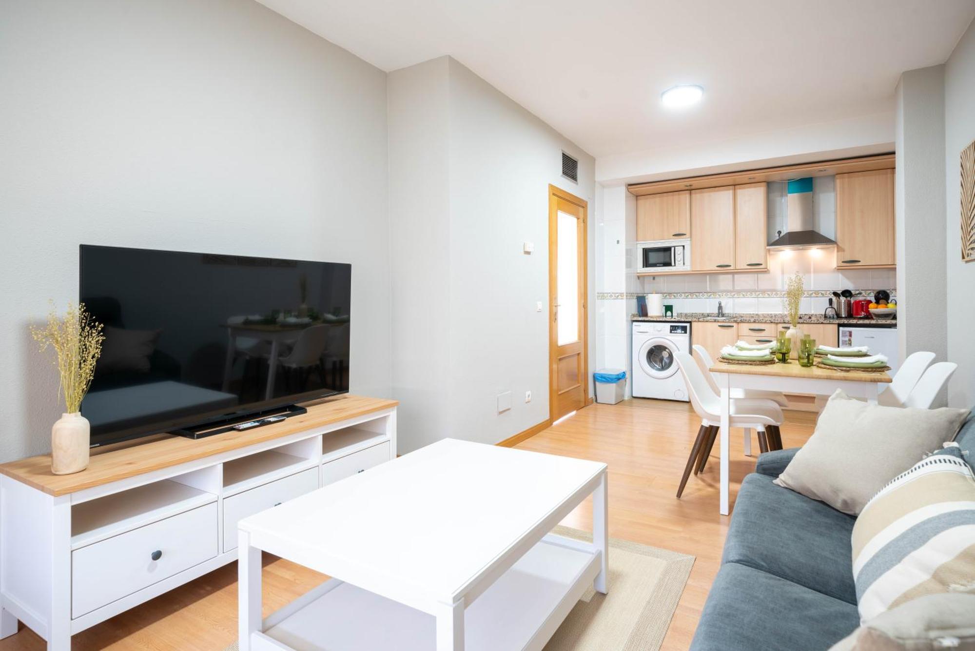 Apartamentos Go Covaresa Parking Gratuito Bajo Disponibilidad Valladolid Ngoại thất bức ảnh