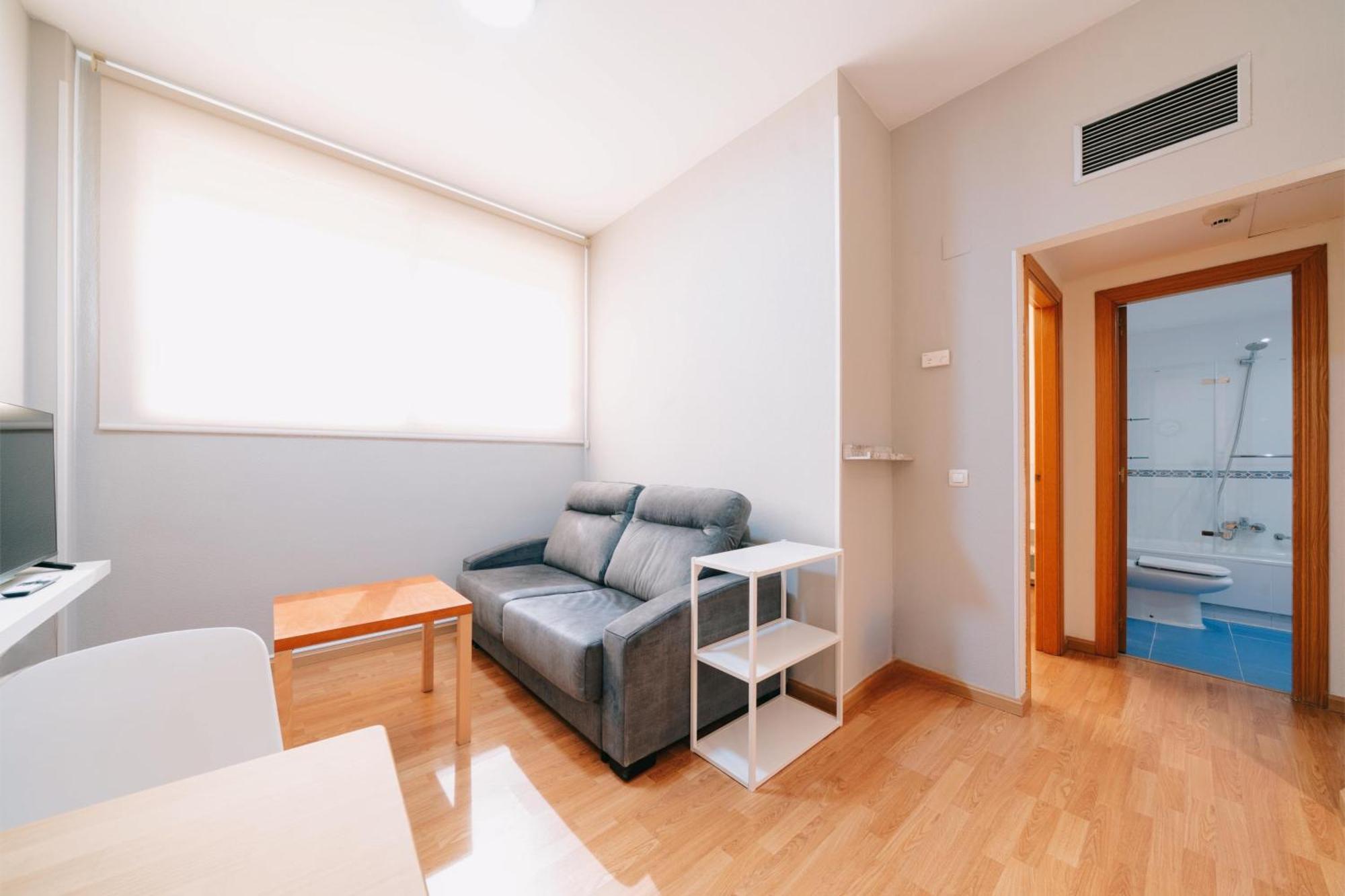 Apartamentos Go Covaresa Parking Gratuito Bajo Disponibilidad Valladolid Ngoại thất bức ảnh